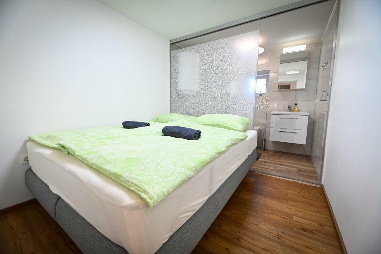 Casa Ax Lägenhet Maribor Exteriör bild